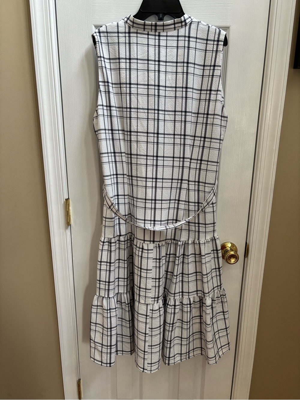 Calvin Klein Plaid Tiered Midi Dress in White and Bluish Gray, Size 12, NWOT - Picture 3 of 5